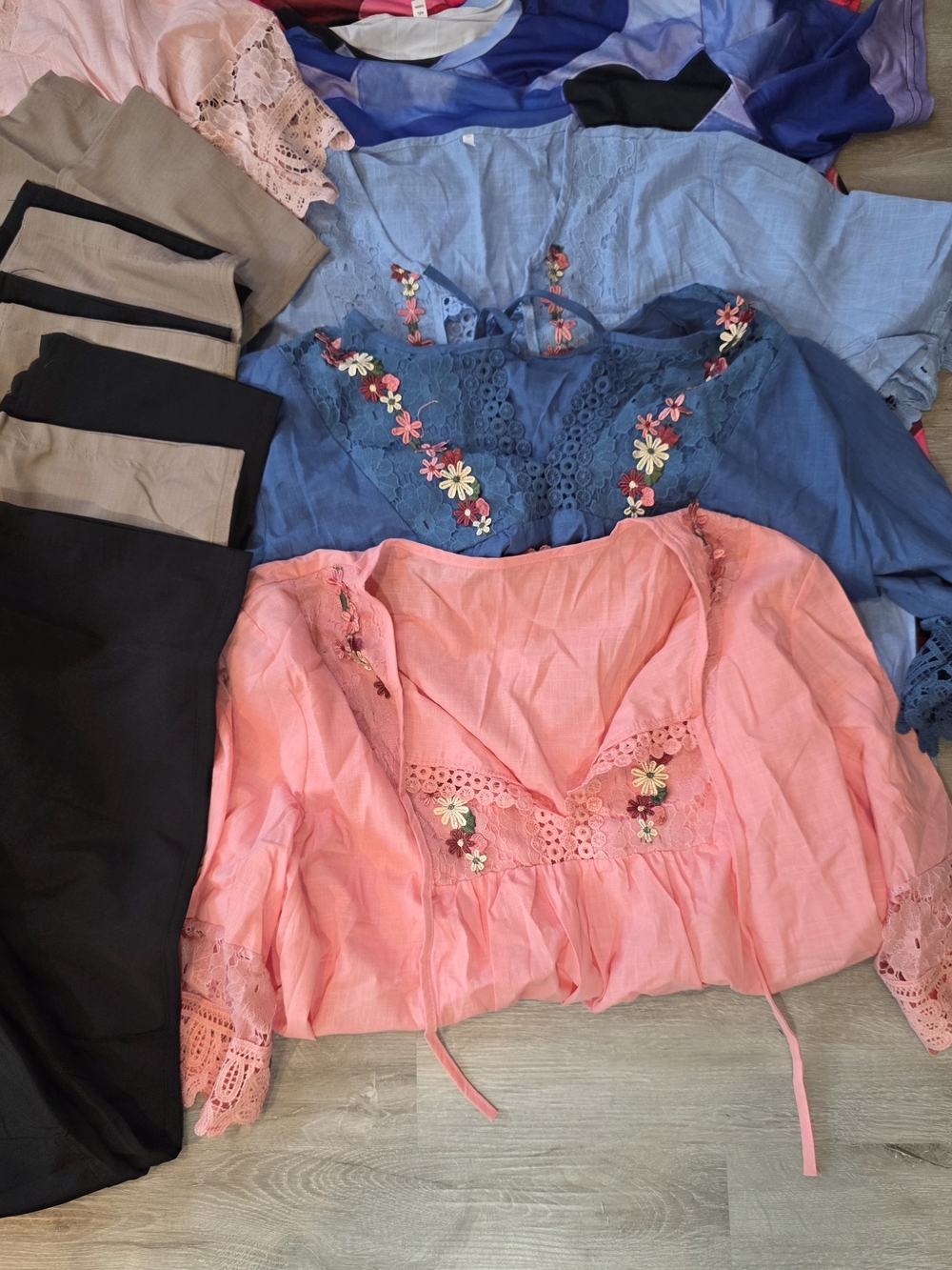 Womens Clothing Lot Size 5XL - 14 Items NEW! Items run small-like 3xl